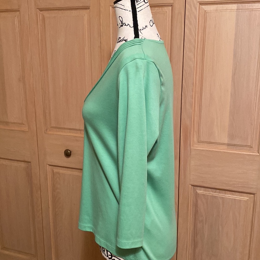 Women's Pima Cotton Tunic, 3/4 Sleeve Ribbed v-neck tunic in light sage - Picture 3 of 5